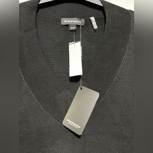 NWT REPEAT  V- Neck  Black Sweater  Size M - Picture 5 of 14